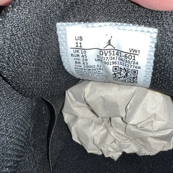 Nike Air Jordan NU Retro 1 Low Varsity Red Black Sneakers Shoes Mens 11 - Picture 5 of 16